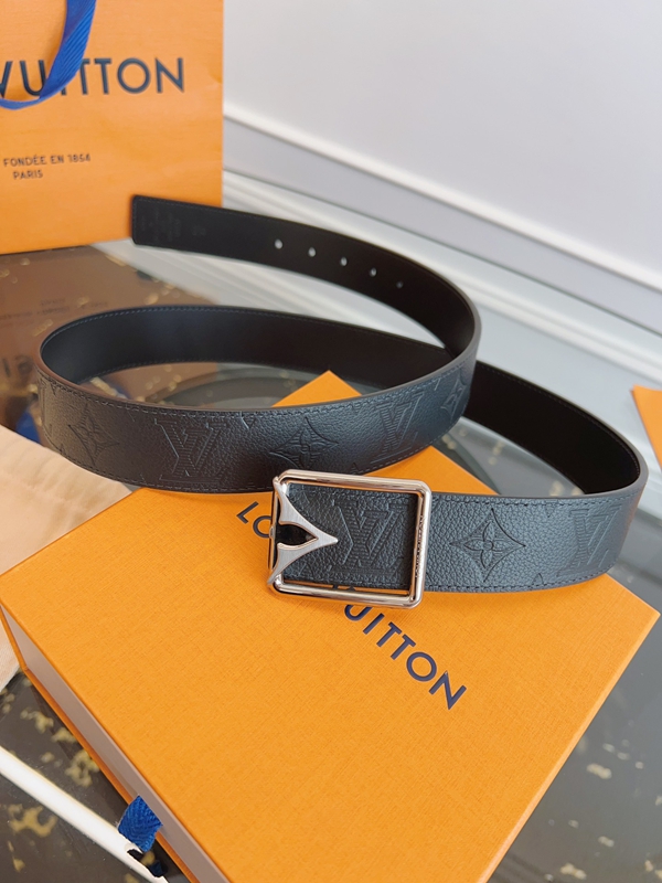 ルイヴィトンベルト角部分ディテール